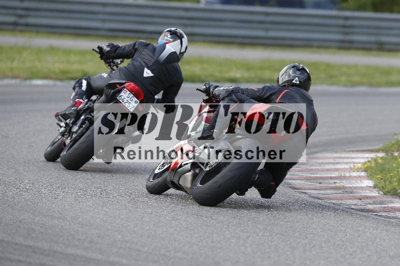 /15 13.05.2025 Max Racing ADR/Gruppe gruen/backside
